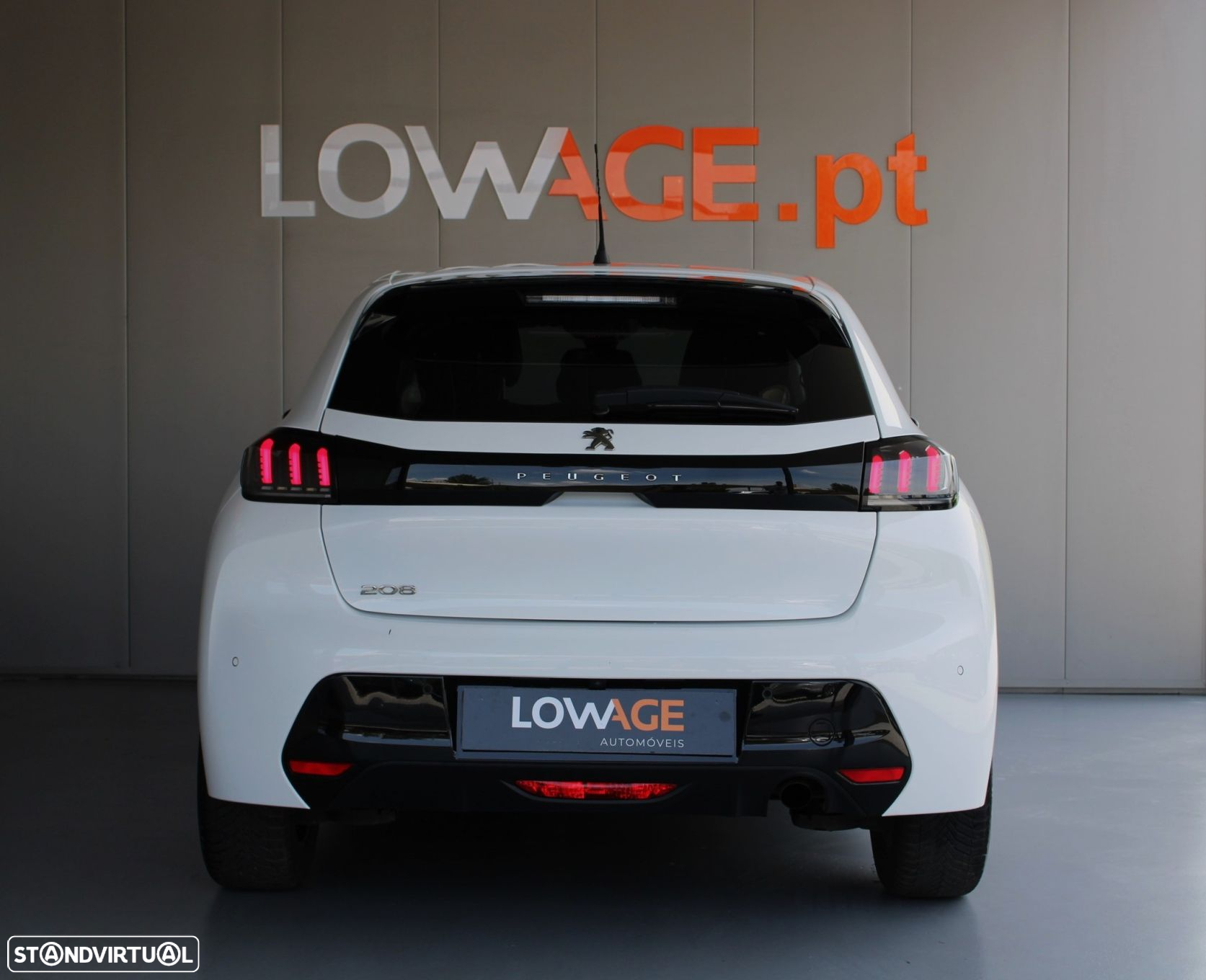 Peugeot 208 1.2 PureTech Allure EAT8 - 23