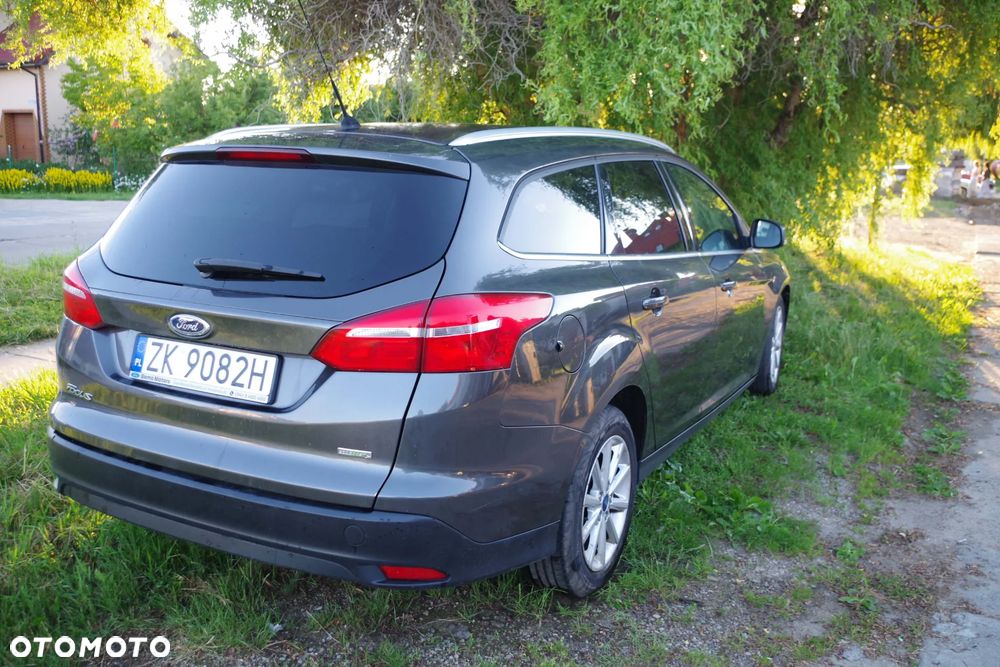Ford Focus 1.0 EcoBoost Titanium ASS - 4