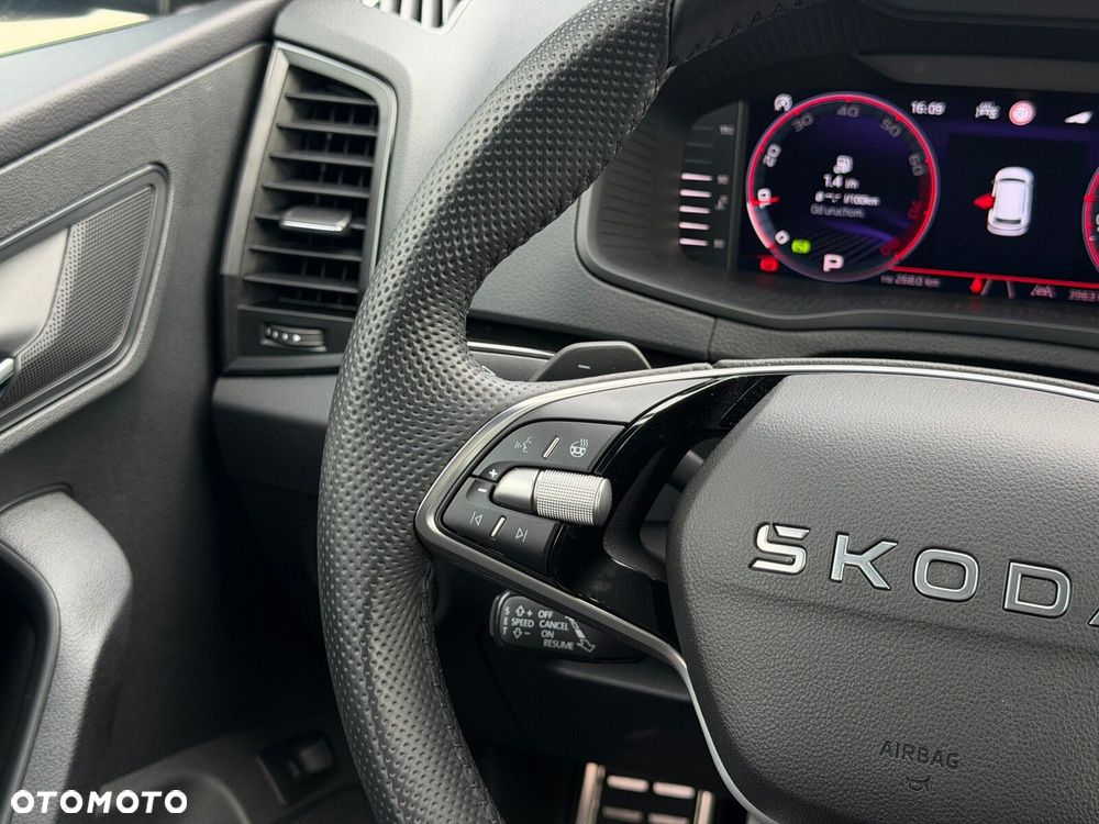 Skoda Karoq 1.5 TSI ACT Sportline DSG - 18