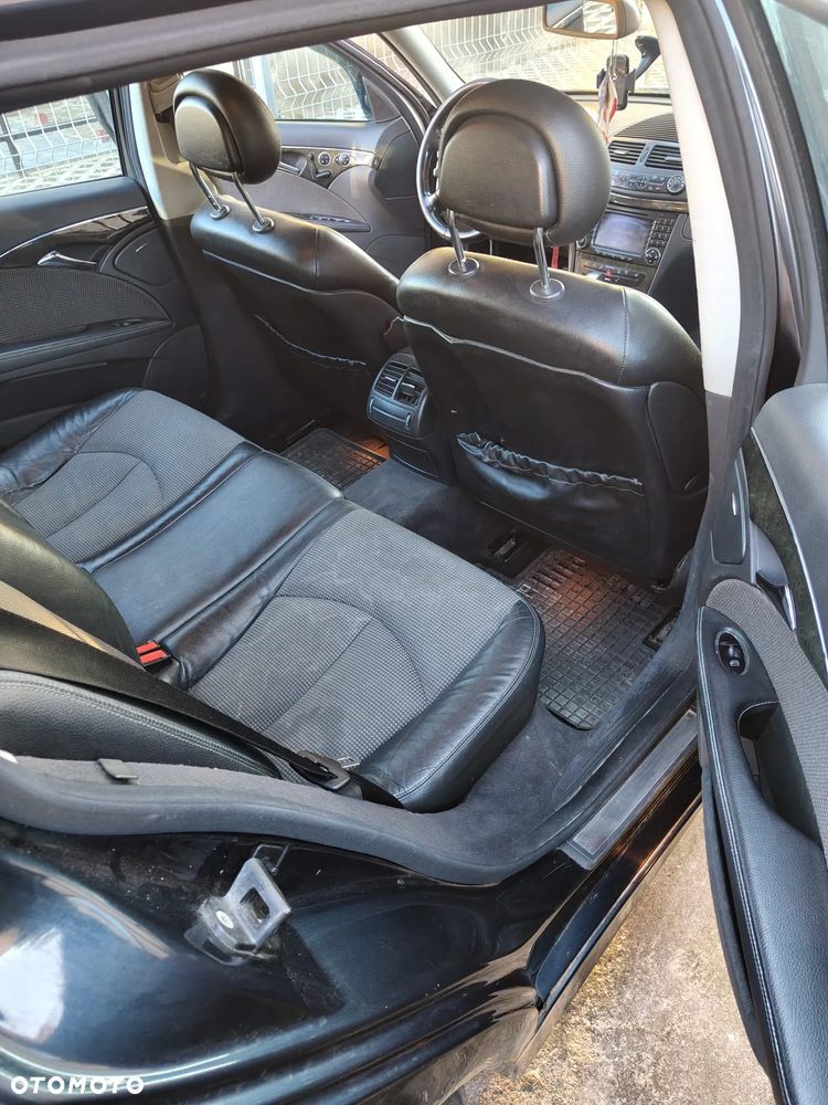 Mercedes-Benz Klasa E 320 CDI T Avantgarde - 4