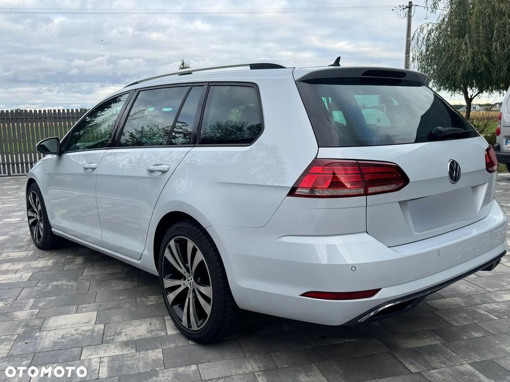 Volkswagen Golf 1.6 TDI SCR DSG Comfortline - 6