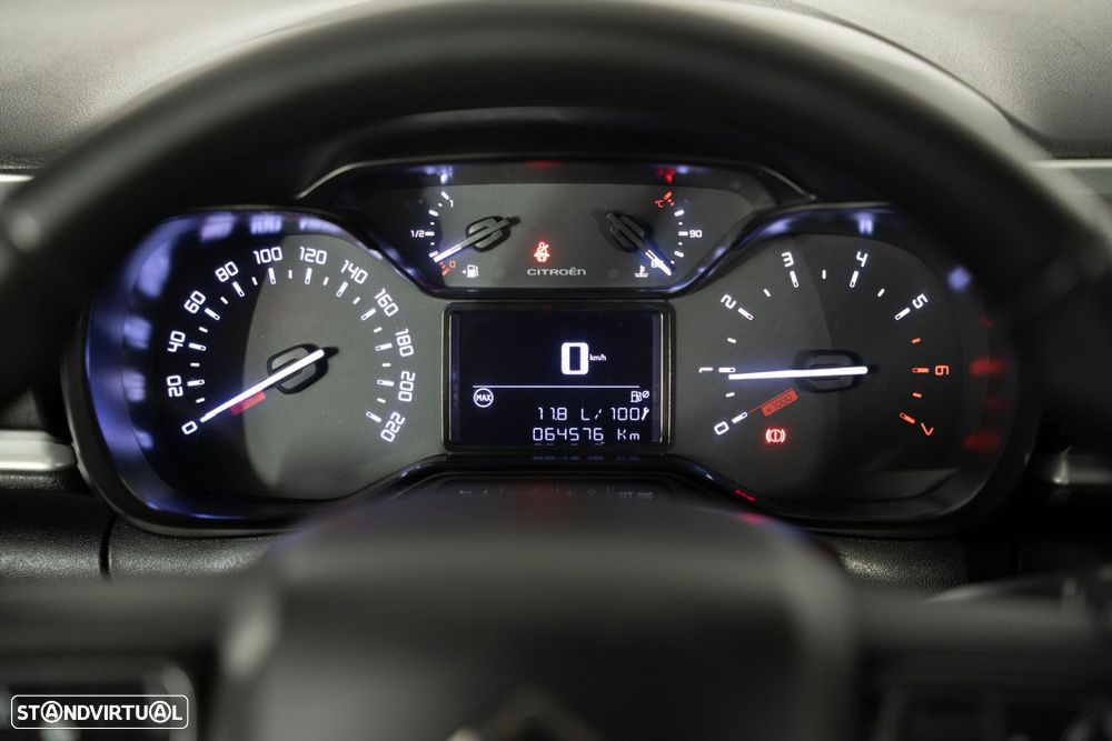 Citroën C3 1.2 PureTech Shine - 24