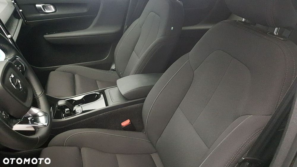 Volvo XC 40 - 15