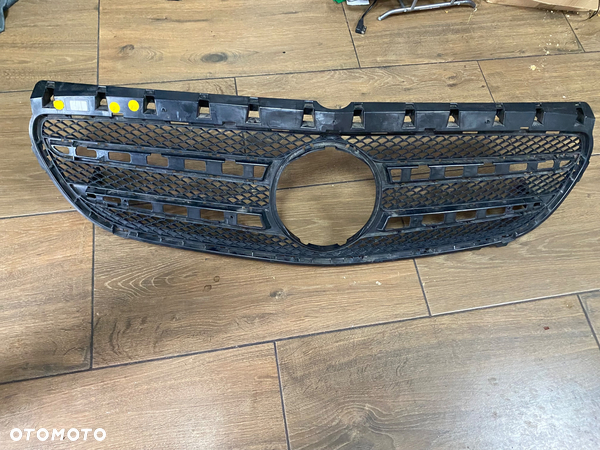 MERCEDES B LIFT W246 14-18 GRILL ATRAPA IGLA ORG