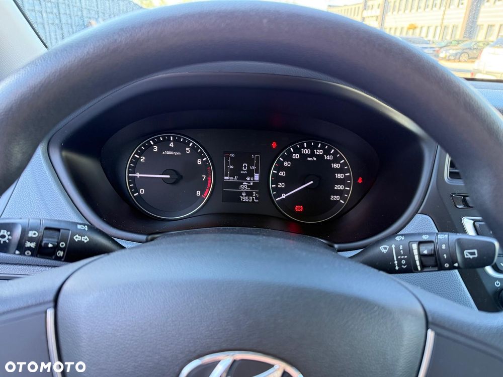 Hyundai i20 1.2 Select - 28
