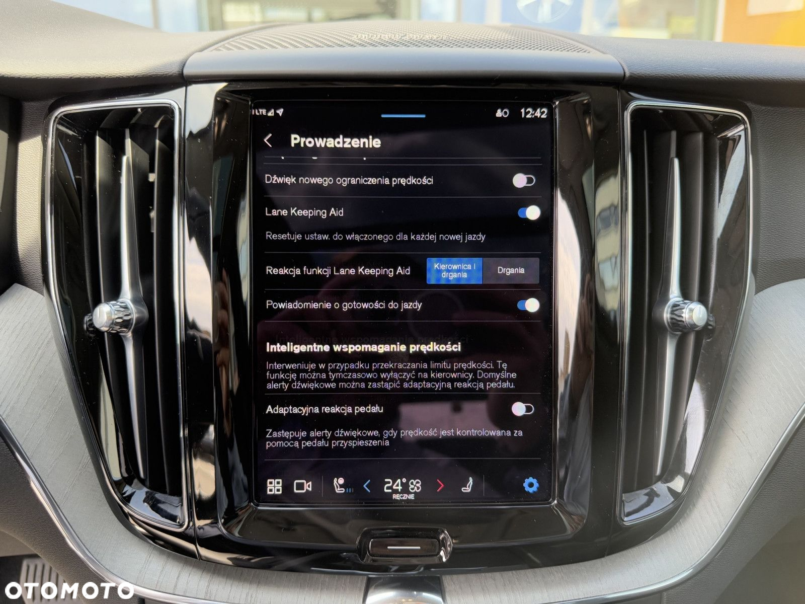 Volvo XC 60 - 23
