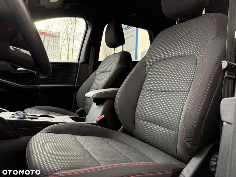 Ford Kuga - 18