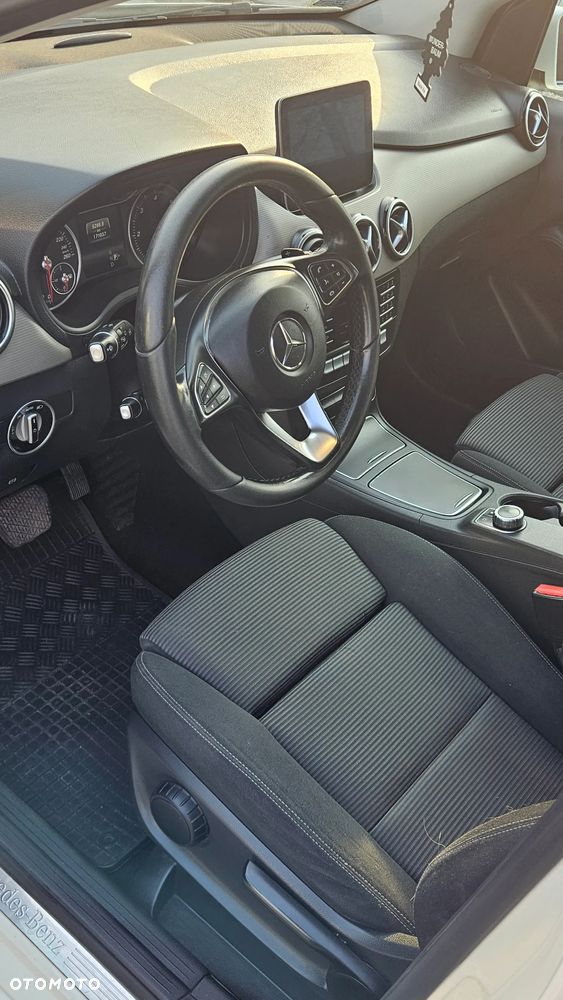 Mercedes-Benz Klasa B 180 (CDI) d 7G-DCT - 7