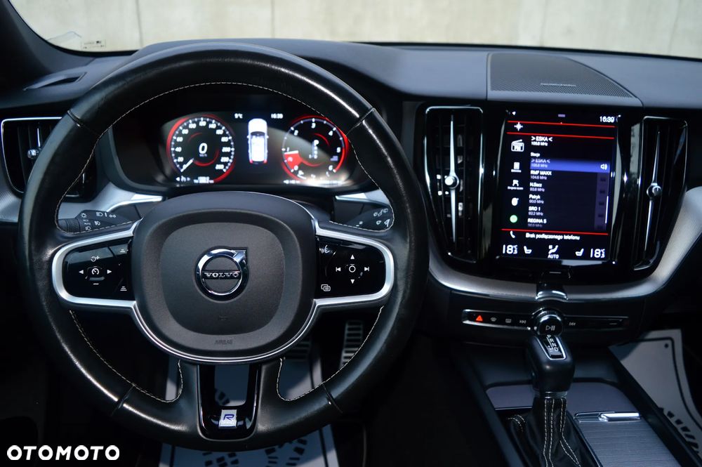 Volvo XC 60 B4 D Geartronic RDesign - 17