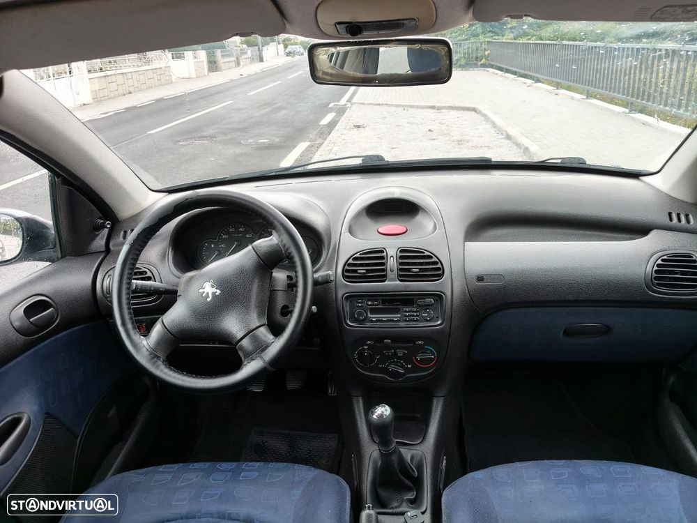 Peugeot 206 - 6