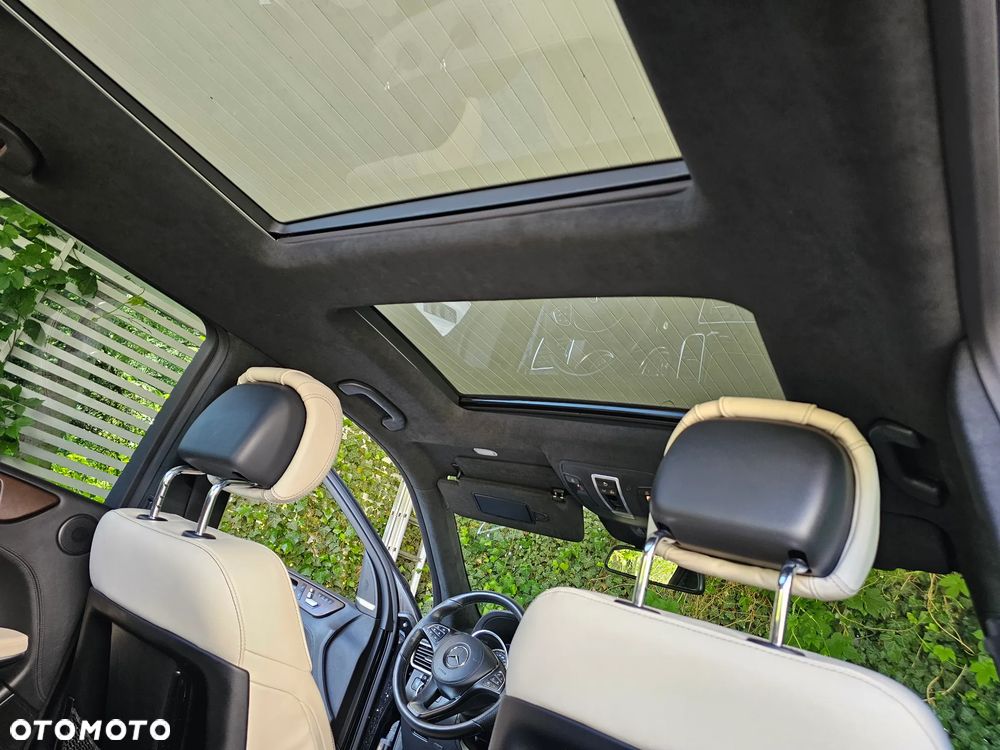 Mercedes-Benz GLS - 10