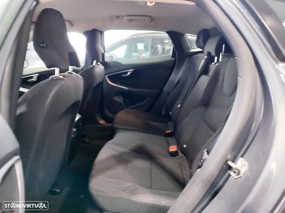 Volvo V40 1.6 D2 Kinetic Eco - 8