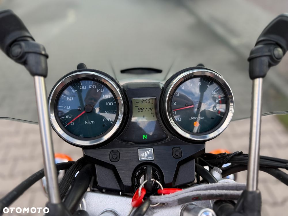 Honda CB - 25