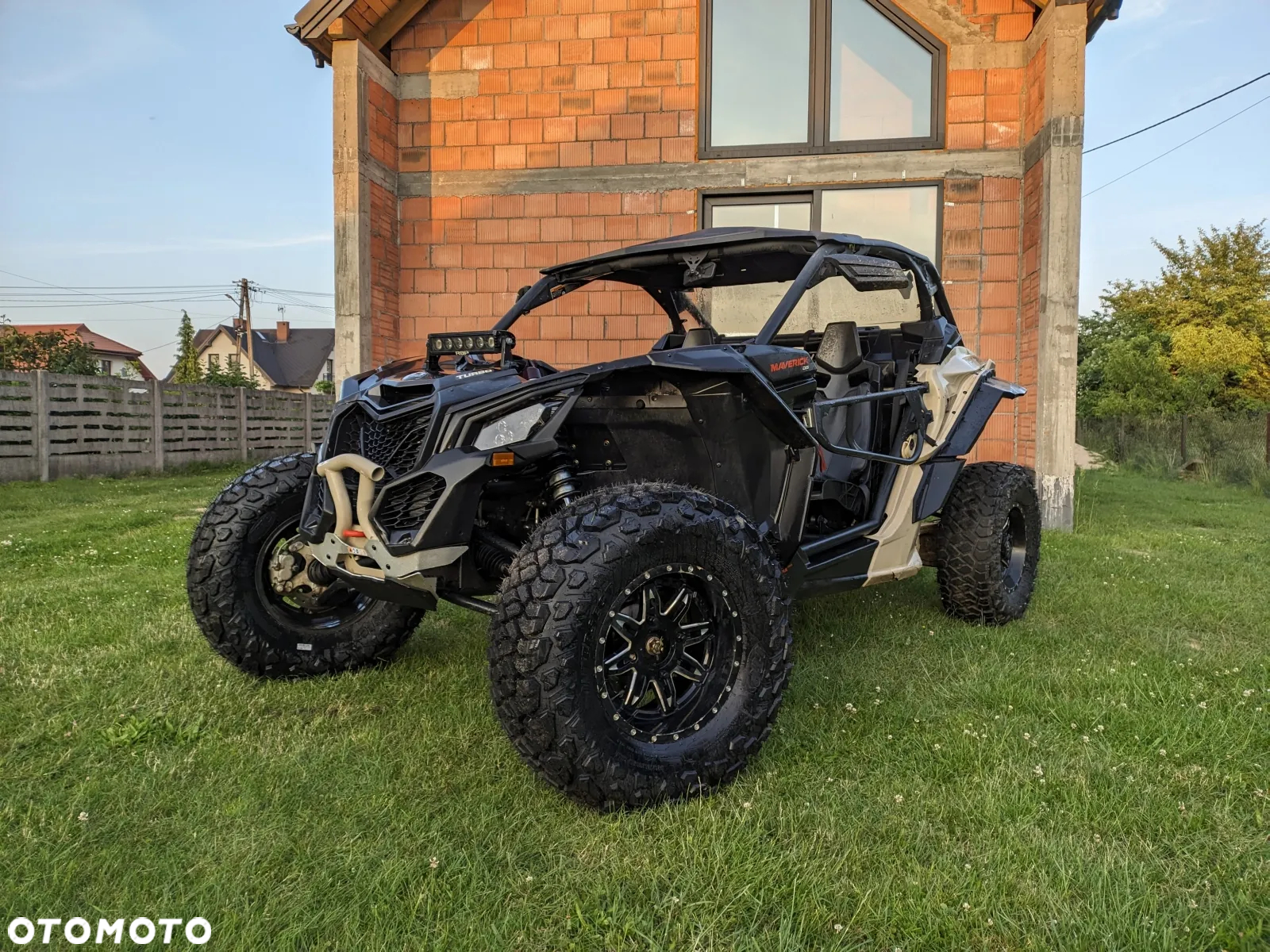 Can-Am Maverick - 9