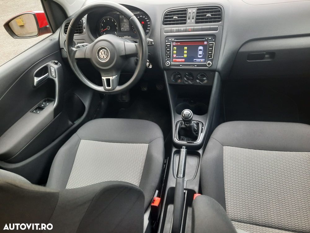 Volkswagen Polo 1.2 TSI Comfortline - 5