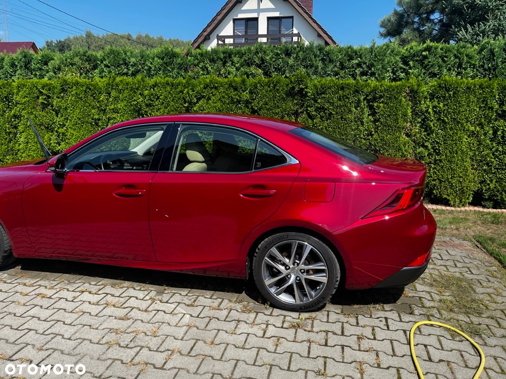 Lexus IS 200t / 300 Elegance - 3