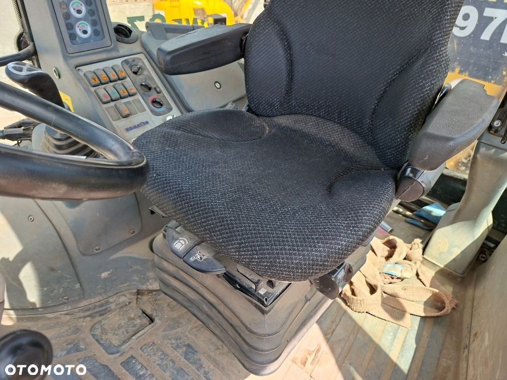 Komatsu Wb 97 R-5E0 4X4 - 13