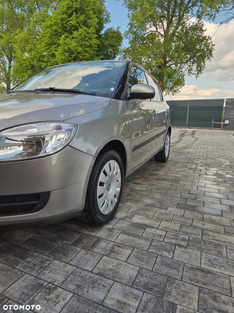 Skoda Fabia 1.2 HTP Elegance - 19