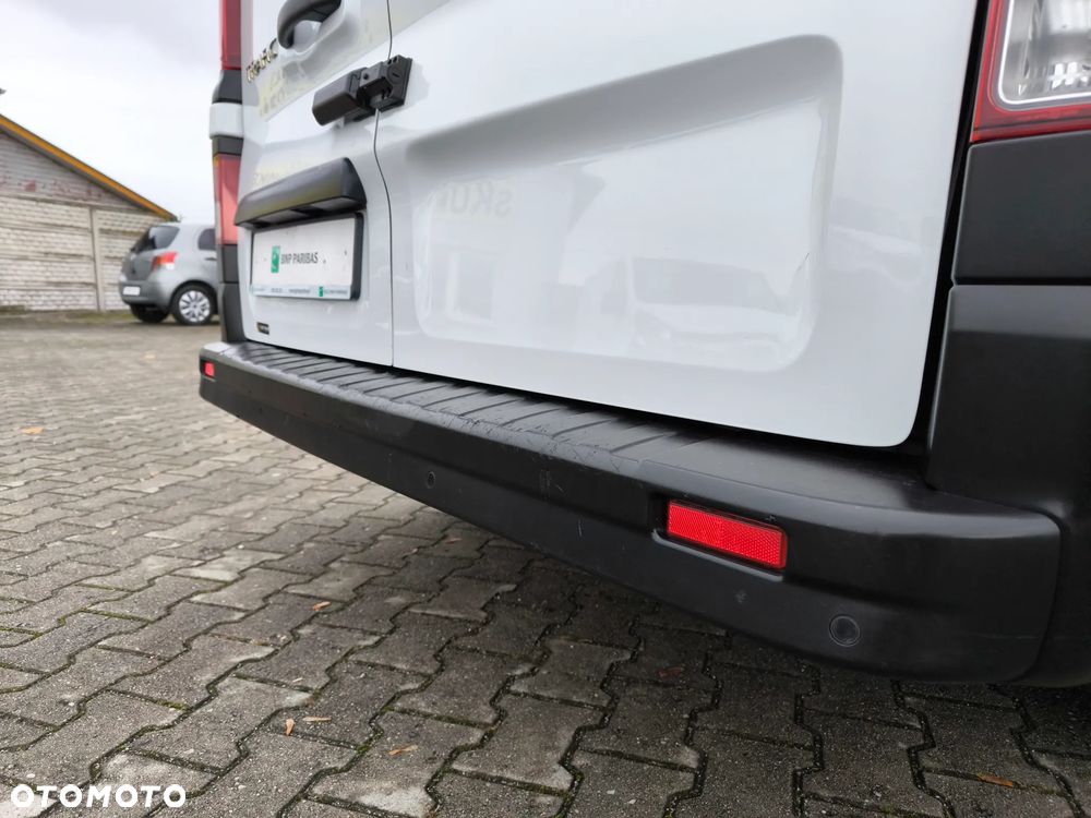 Renault Trafic - 14
