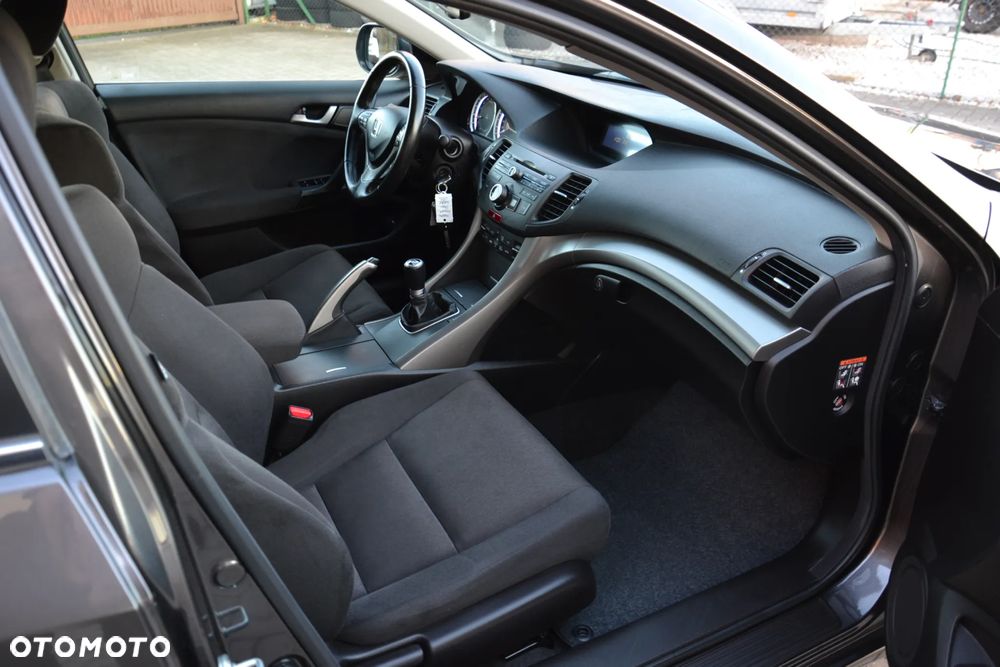 Honda Accord 2.0 Elegance - 28