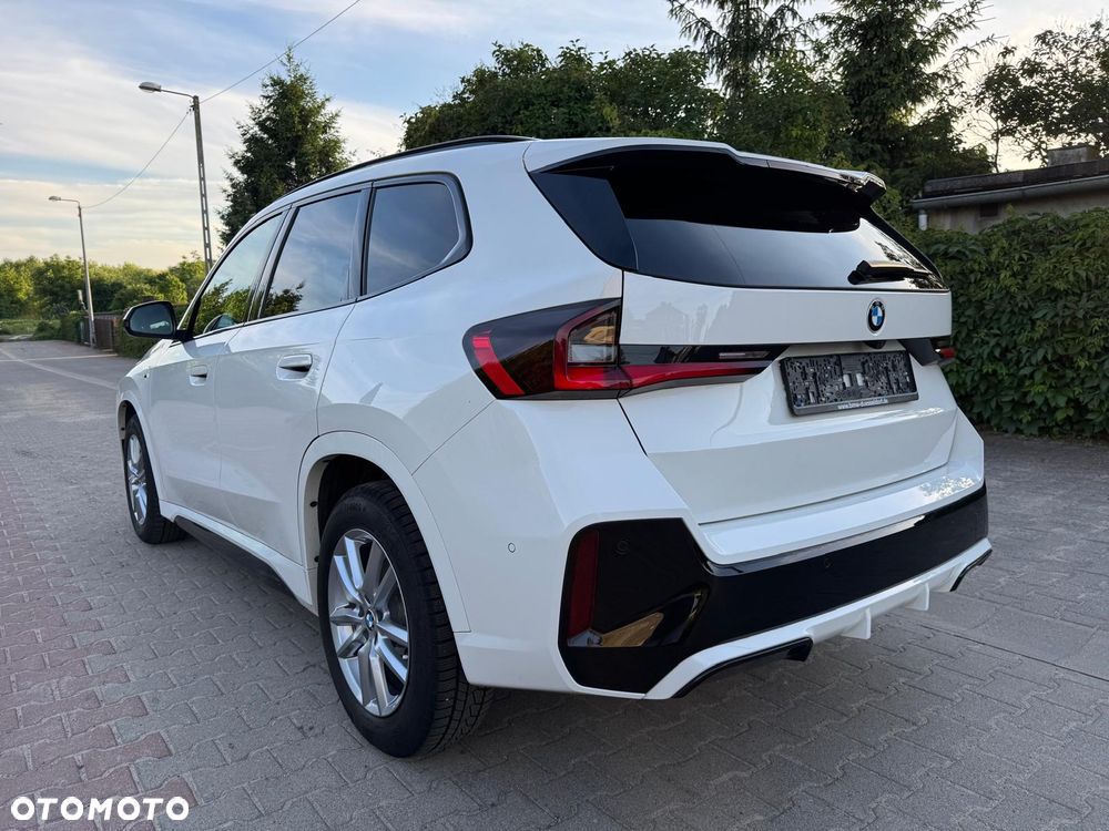 BMW X1 xDrive23d M Sportpaket - 4