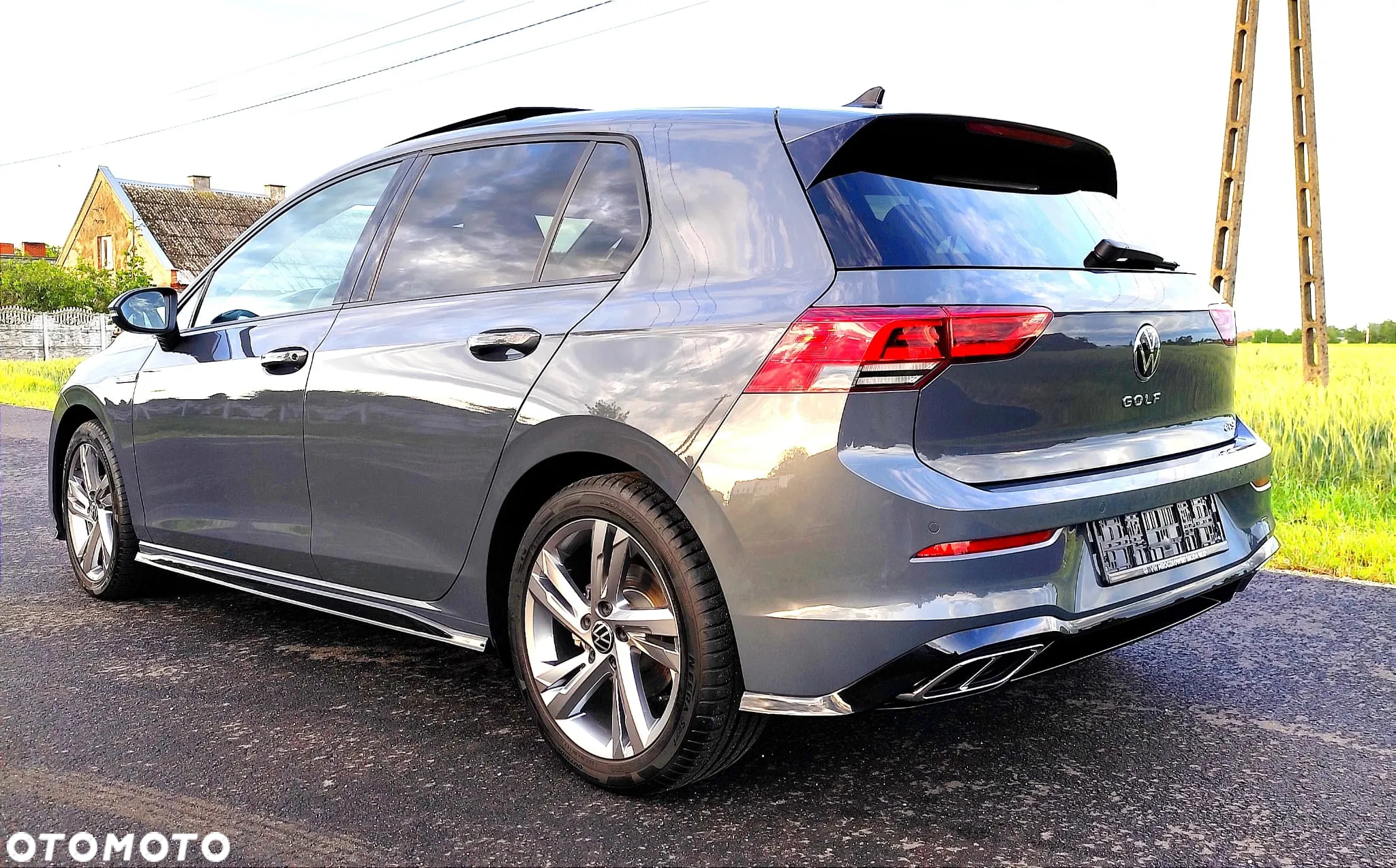 Volkswagen Golf 1.5 eTSI OPF DSG R-Line - 12