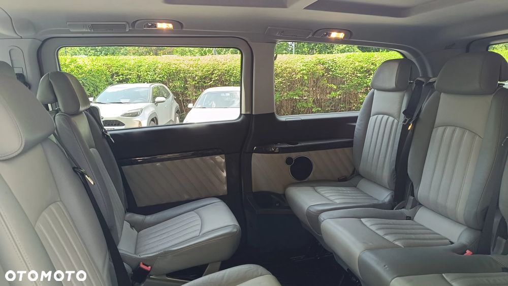 Mercedes-Benz Viano - 19