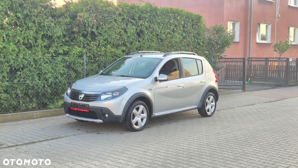 Dacia Sandero Stepway 1.6 - 7