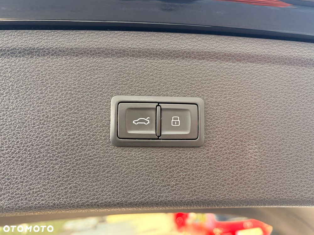 Audi Q5 2.0 TDI Quattro (clean diesel) S tronic - 11