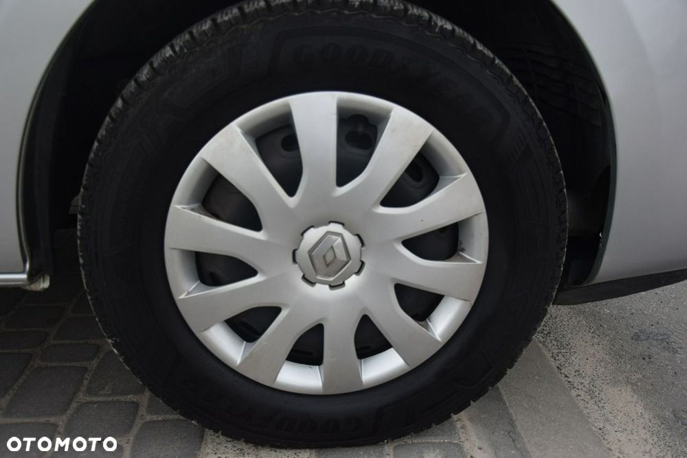 Renault Trafic - 15
