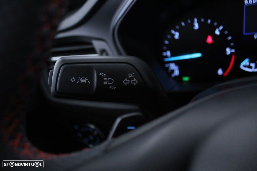 Ford Focus SW 1.5 TDCi EcoBlue ST-Line Aut. - 24