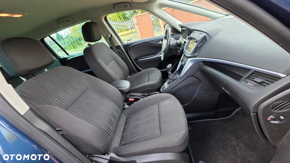 Opel Zafira - 22
