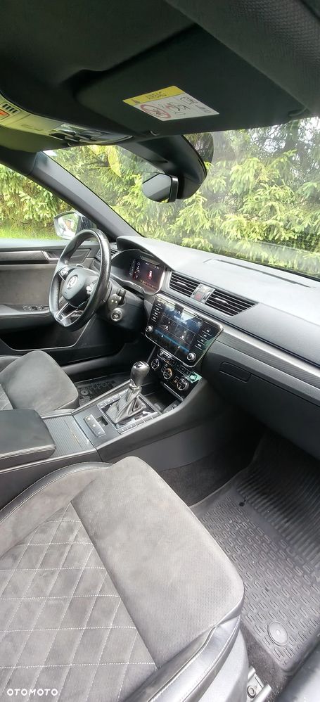 Skoda Superb 2.0 TSI Sportline DSG - 7