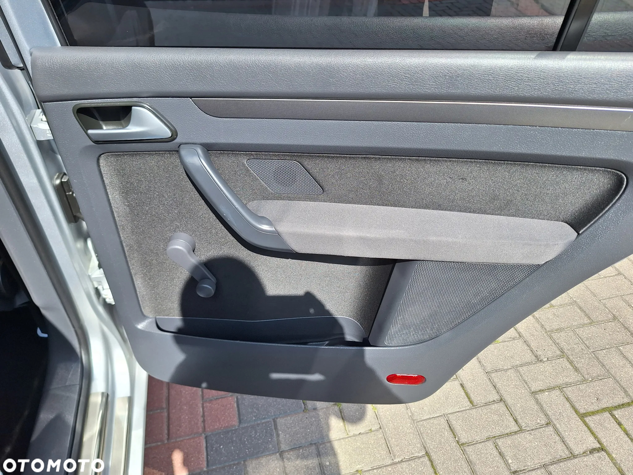 Volkswagen Touran 1.9 TDI Freestyle - 25