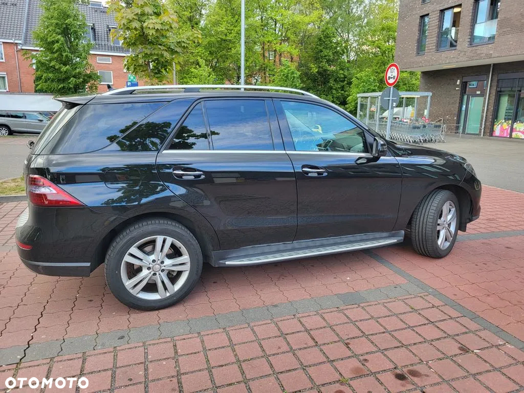 Mercedes-Benz ML 350 4MATIC (BlueEFFICIENCY) 7G-TRONIC - 5