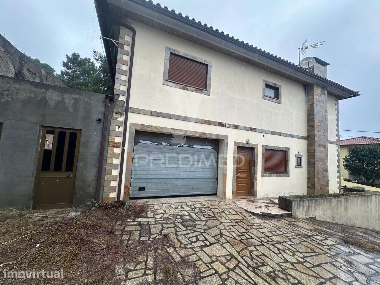 Moradia Isolada T3 em Alijó, Vila Real – Espaço, Conforto e Tranqui... - Grande imagem: 2/12