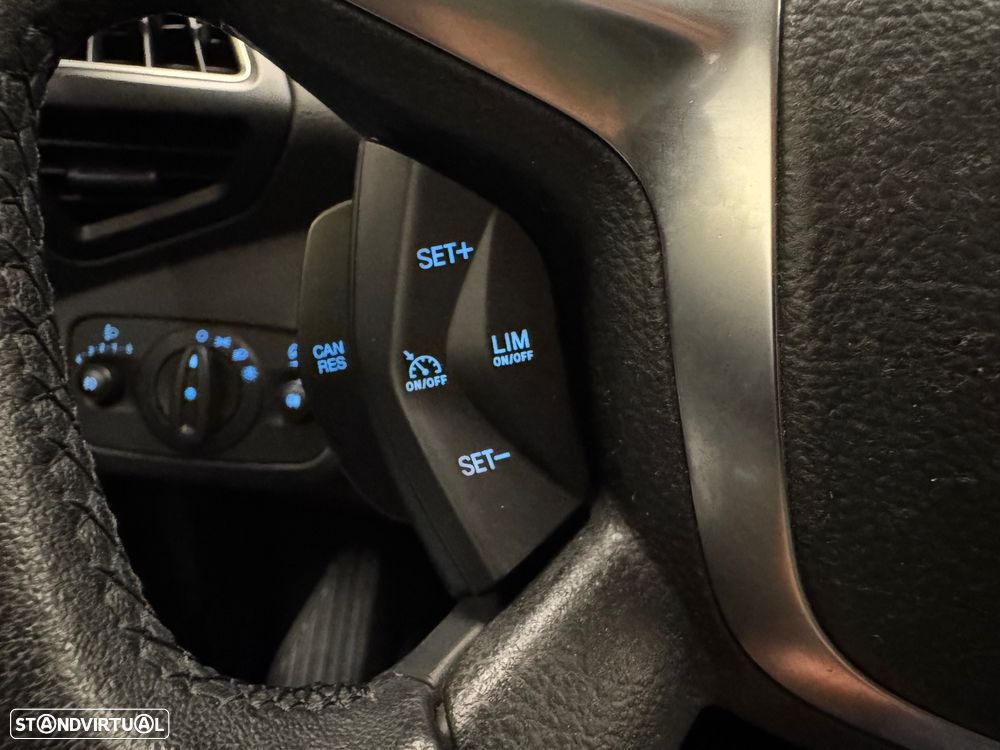 Ford Kuga 1.5 EcoBoost Titanium - 14