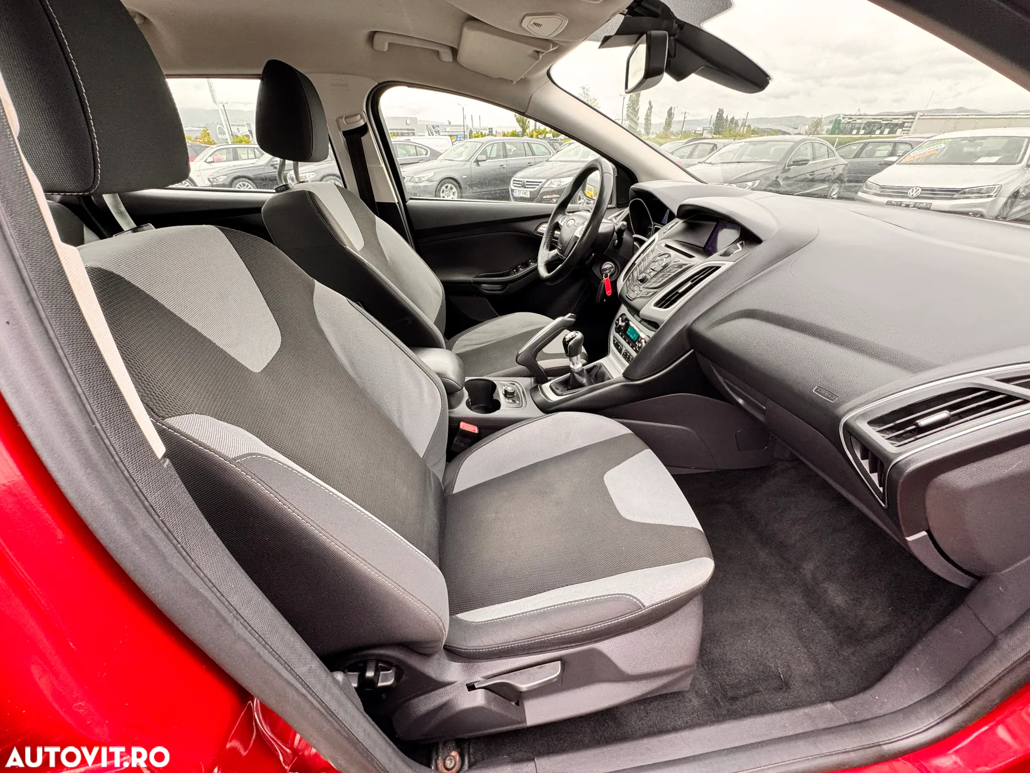 Ford Focus 1.6 TDCi DPF Champions Edition - 23