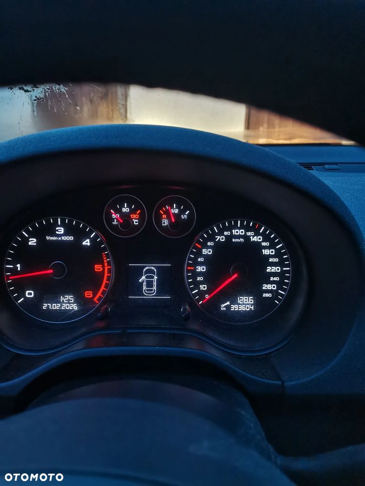 Audi A3 Sportback 2.0 TDI DPF Ambiente - 11