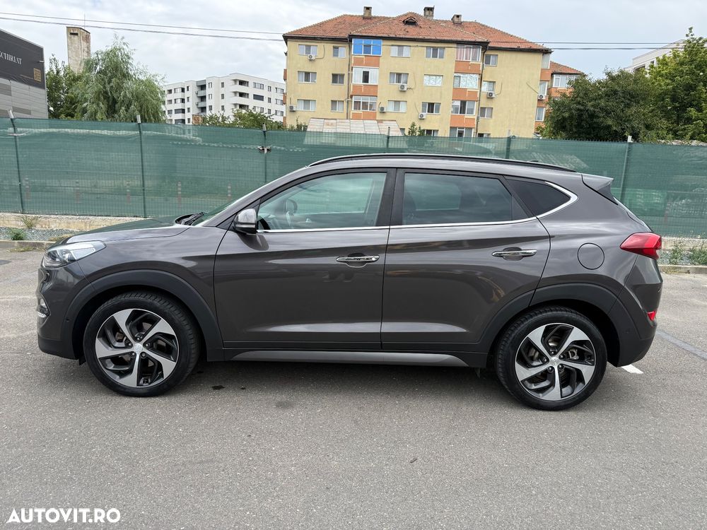 Hyundai Tucson 2.0 CRDI 4WD 6AT Premium+ - 28