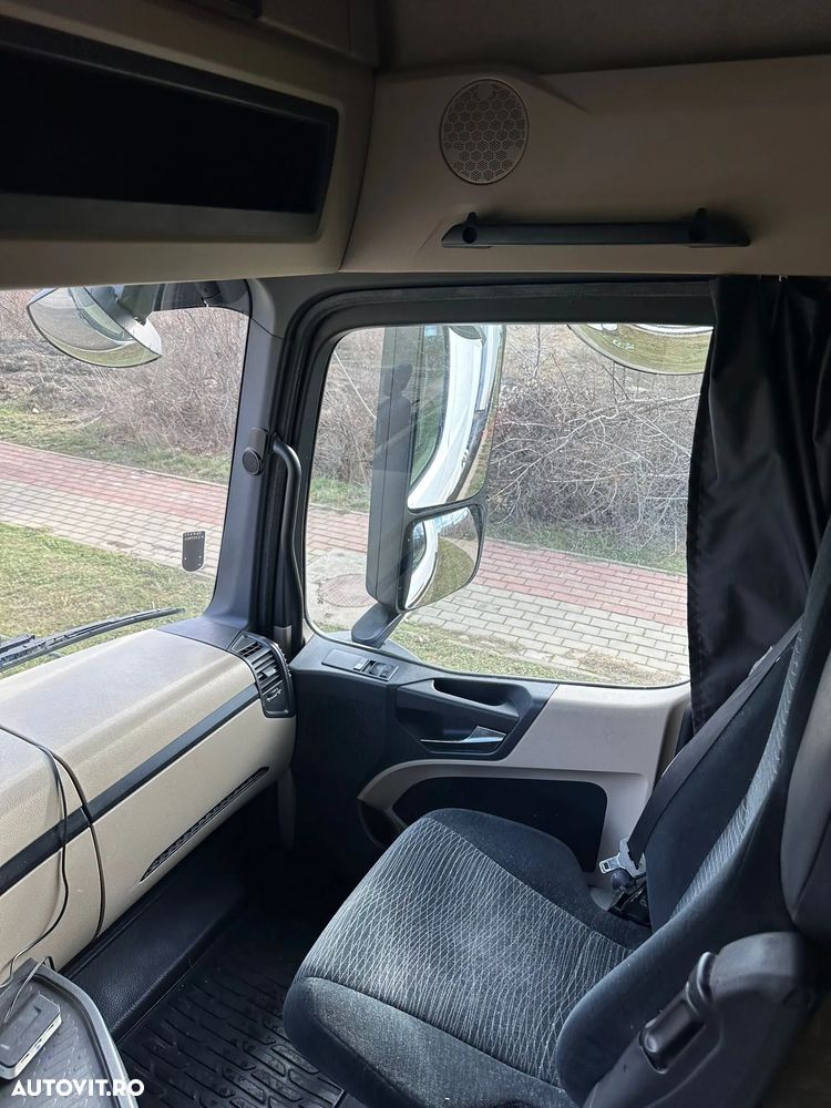 Mercedes-Benz Actros - 12