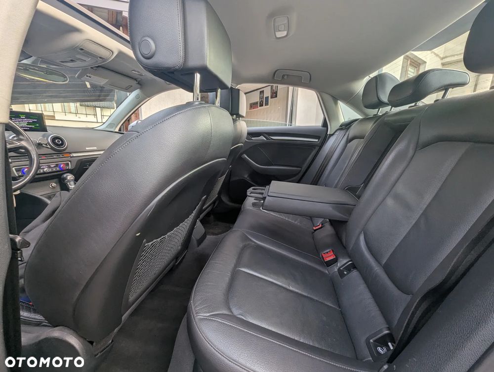 Audi A3 Limousine 2.0 TFSI quattro S tronic design - 11