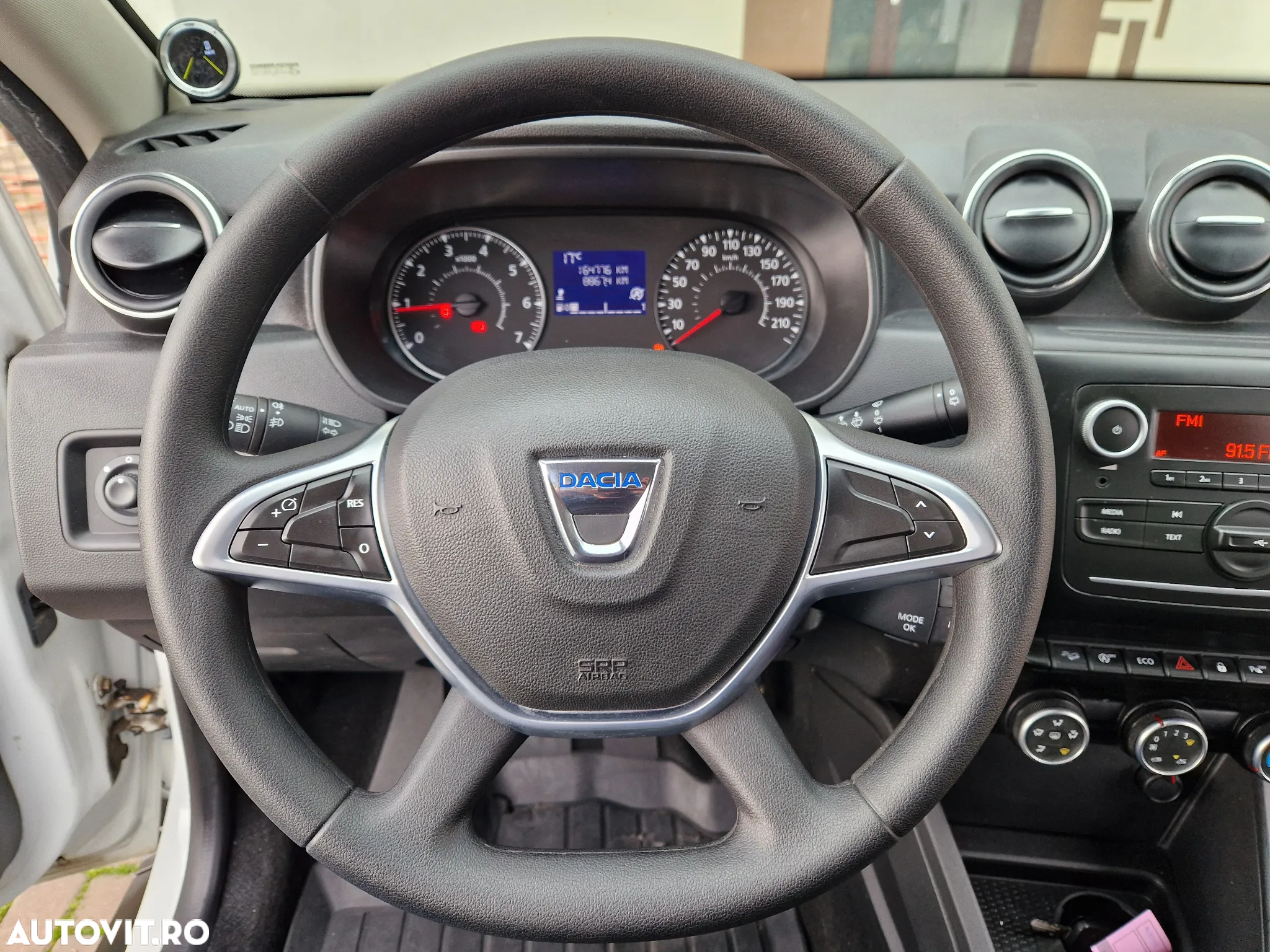 Dacia Duster 1.5 Blue dCi 4WD Comfort - 13