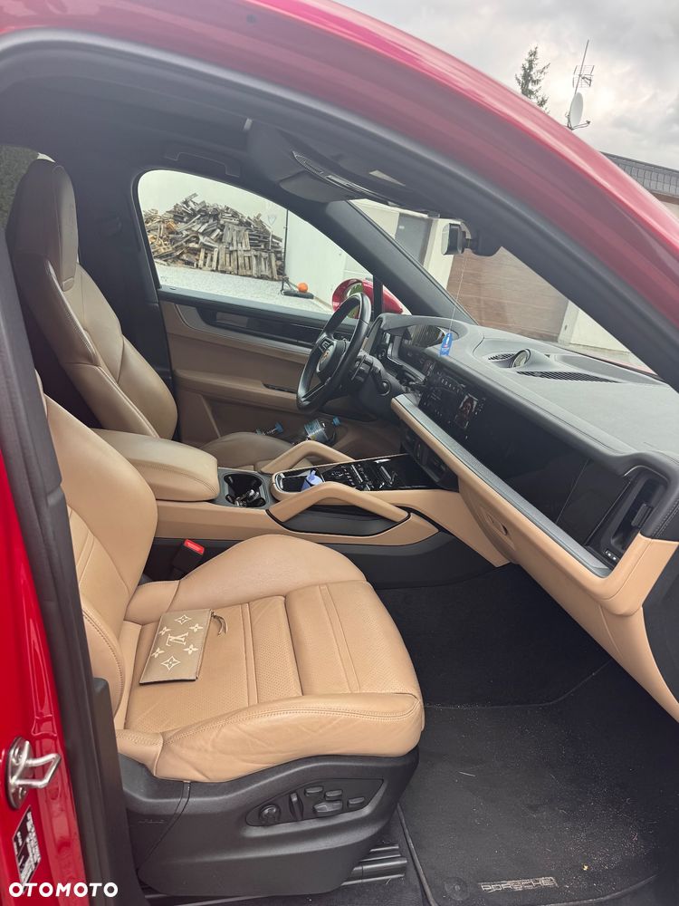 Porsche Cayenne - 6