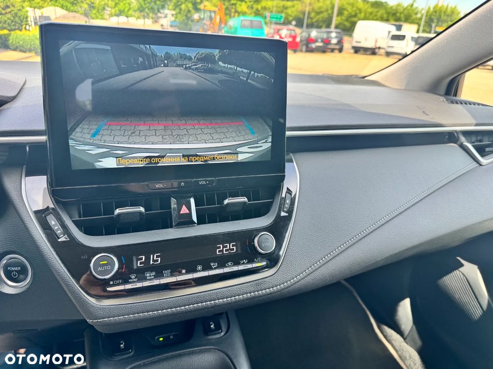Toyota Corolla 1.8 Hybrid Comfort - 16