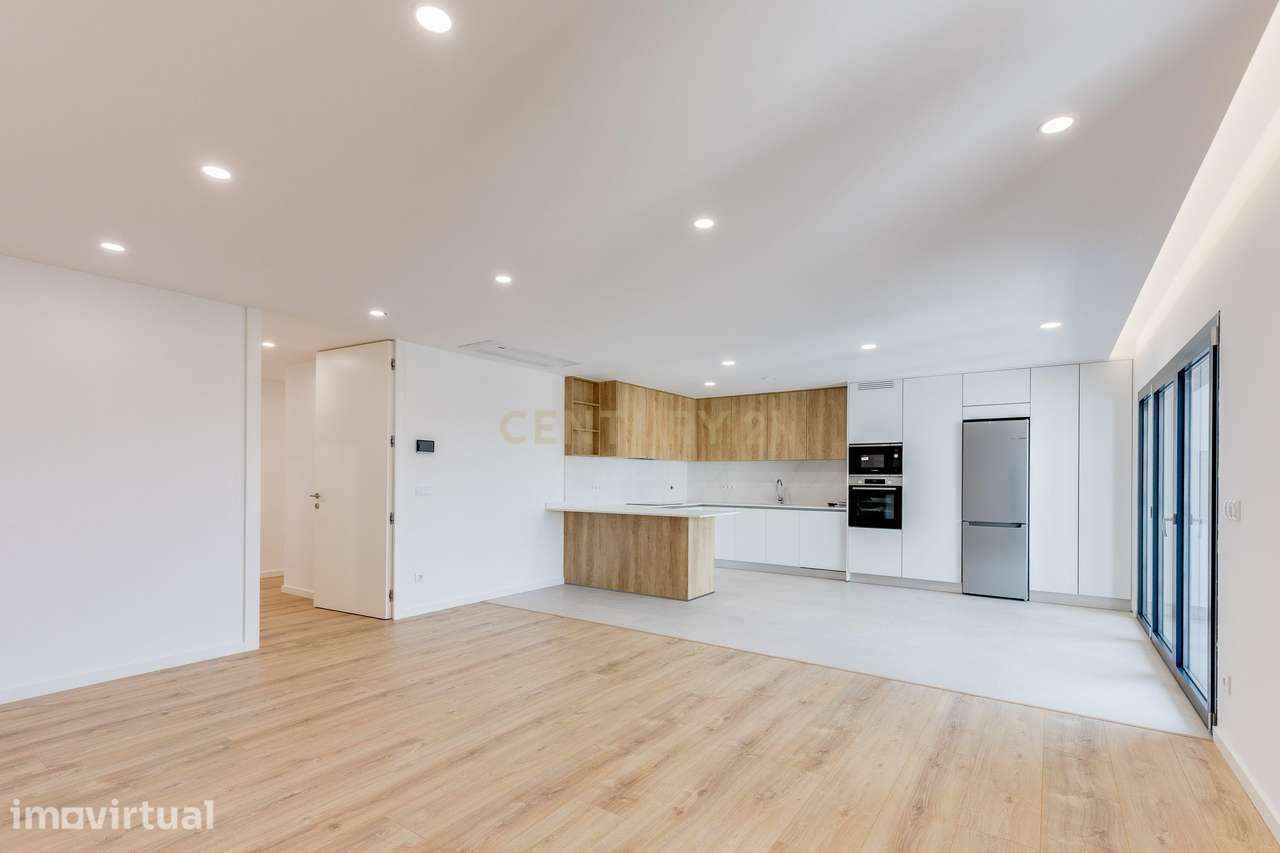 Moderno Apartamento T3 em Pombal, Leiria com Vista Deslumbrante - Grande imagem: 2/31