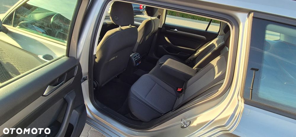 Volkswagen Passat Variant 1.4 TSI (BlueMotion Technology) Trendline - 6