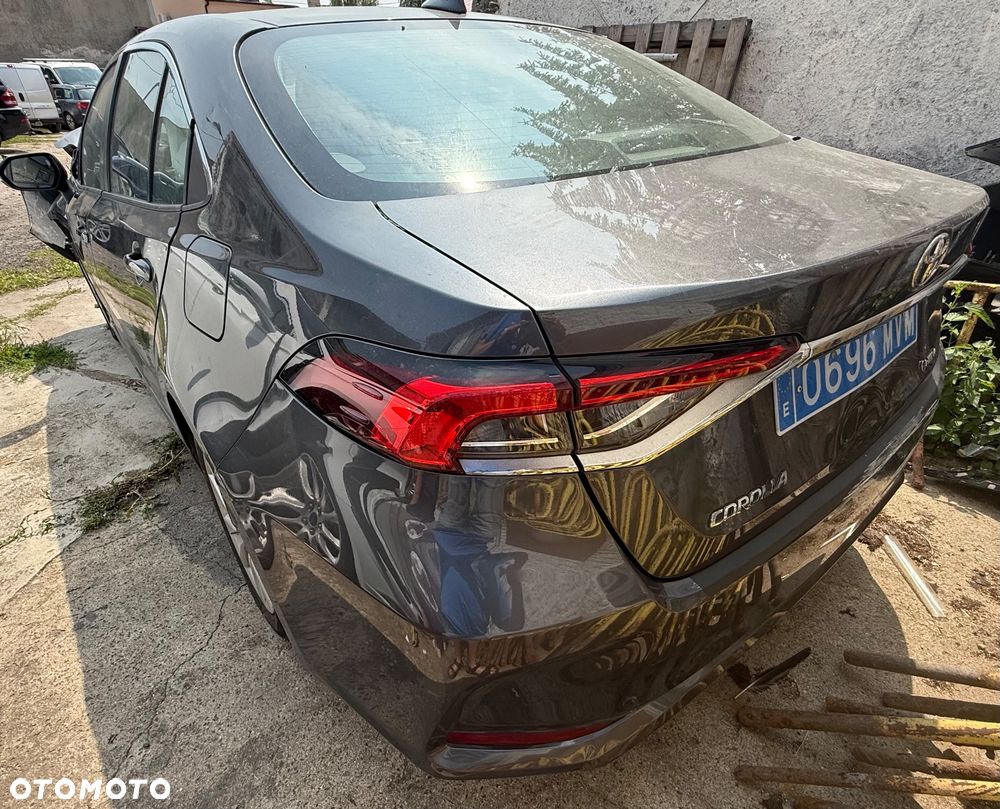 Toyota Corolla 1.8 Hybrid Comfort - 1
