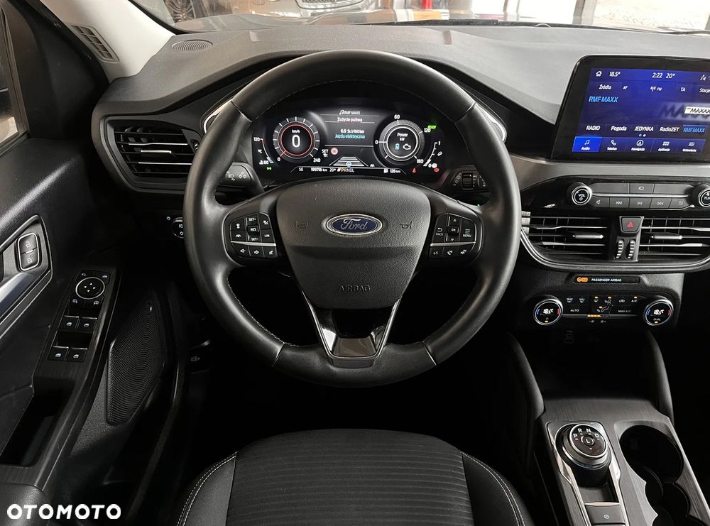 Ford Kuga 2.5 Duratec FHEV 4x4 TITANIUM - 15