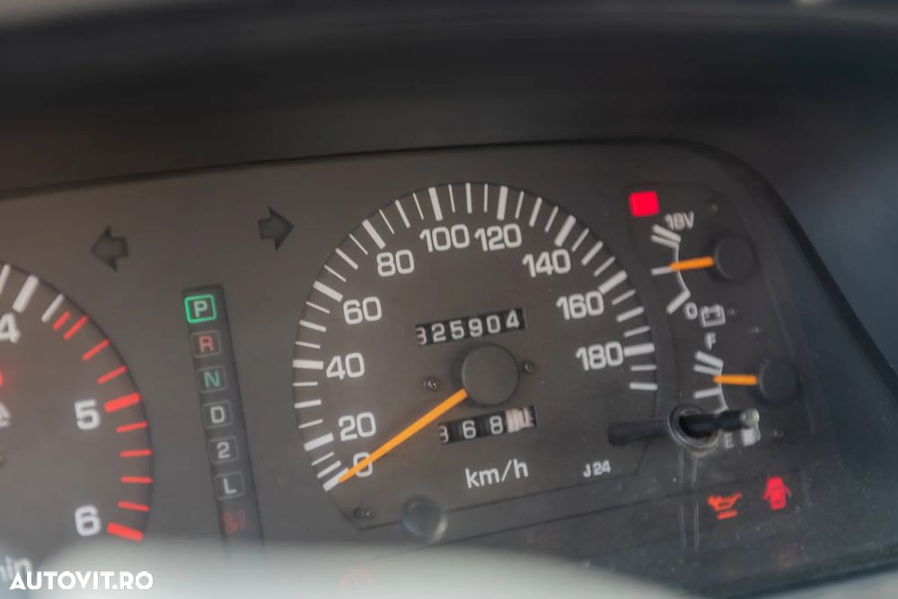 Toyota Land Cruiser - 15